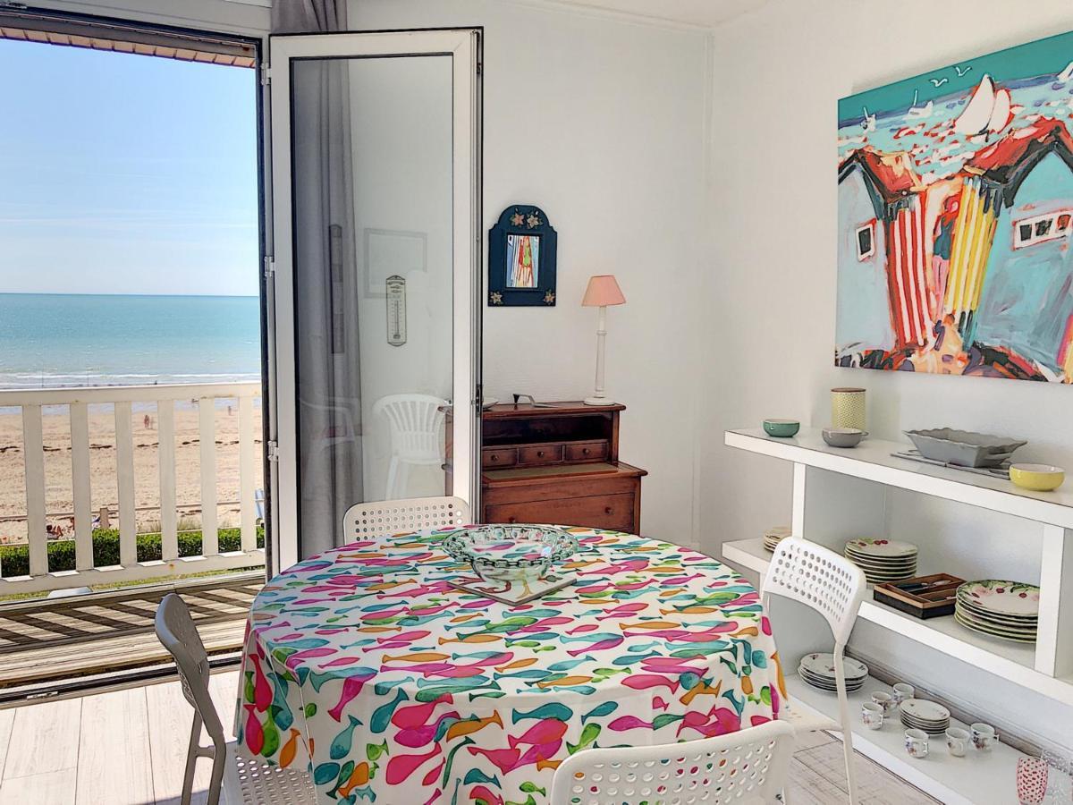 Appartement Avec Balcon, Jardin, Et Acces Plage - Fr-1-361-492 Jullouville-les-Pins Exterior foto