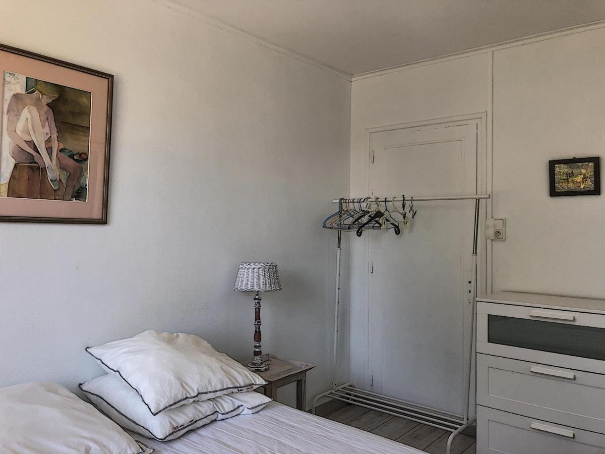 Appartement Avec Balcon, Jardin, Et Acces Plage - Fr-1-361-492 Jullouville-les-Pins Exterior foto